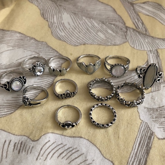 Opalescent Midi Rings - Picture 4 of 5